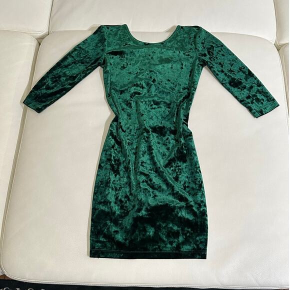 Forever 21 Green Velvet Bodycon Mini Dress - Picture 1 of 7